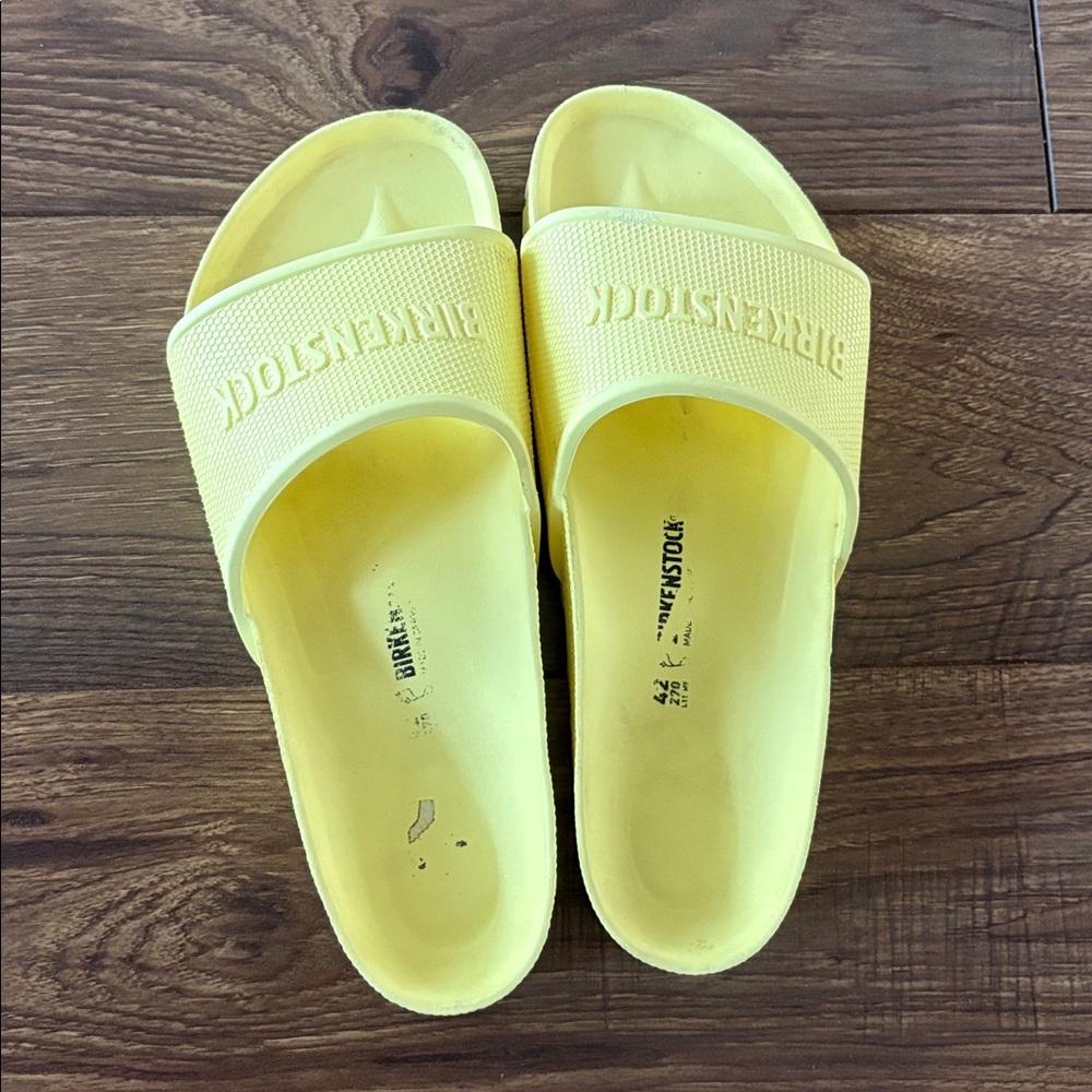 Birkenstock Unisex Yellow EVA Sandals Slides size 42 or Women’s 10.5/11
